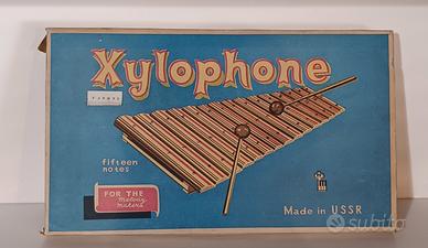 Xilofono vintage in legno Made in USSR