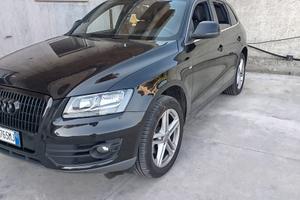 Q5 2.0 stronic trazione 4