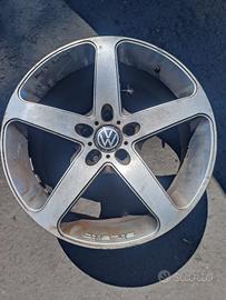 4 cerchi in lega da R19 per Volkswagen Touareg