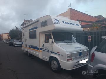 camper mansardato