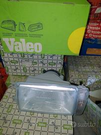 Faro anteriore con freccia sinistro nuovo Alfa 90