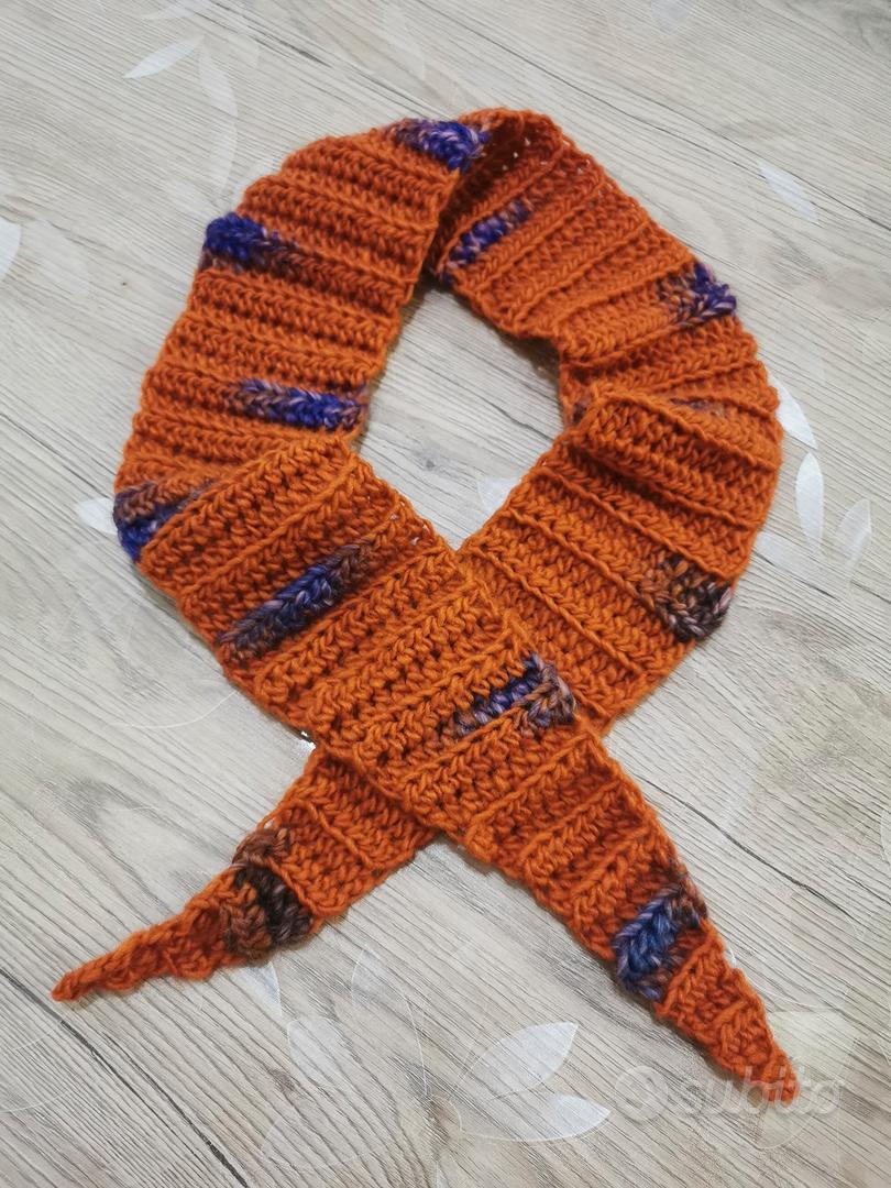 Sciarpe fatte a mano Abbigliamento e Accessori In vendita a Verona