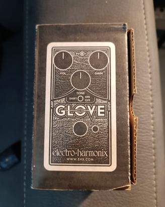 Effetto overdrive/distorsore  "Glove " a pedale