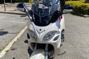 scooter piaggio X-9