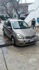 Toyota Yaris 1400 75cv turbo diesel 