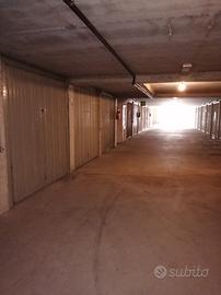 GARAGE località ALLE GRAZIE