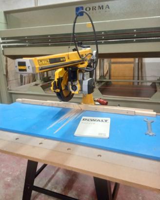 Sega Radiale DeWALT DW 722 – Trifase 400V CE