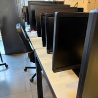 12 Monitor varie marche