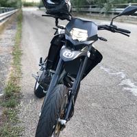 Husqvarna SM 610 - 2009 - MOTARD