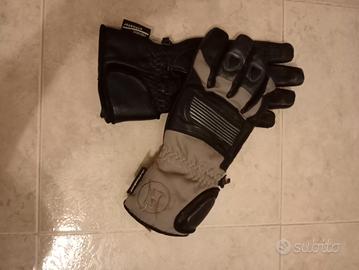 guanti per moto 