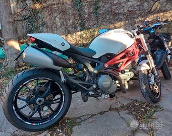 Ducati Monster 796 - 2011