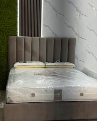 Letto contenitore matrimoniale testata alta
