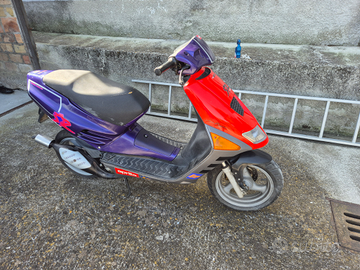 Aprilia Sr 50 chesterfield e Loris reggiani