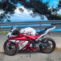 Yamaha YZF R125
