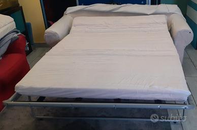 DIVANO LETTO IKEA EKTORP