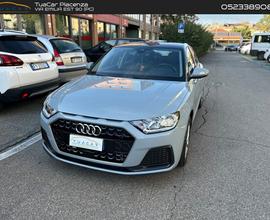 Audi A1 1.0 25 TFSI Identity Black