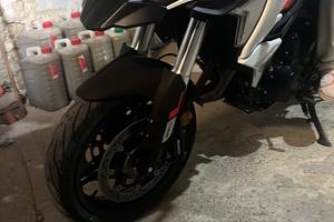 Benelli trk 702 s