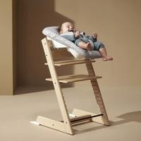 Newborn per tripp trapp stokke