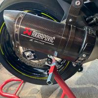 Terminale akrapovic full carbon per z900 2017/2019