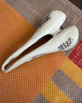 SELLA SMP 4BIKE GLIDER BIANCA - Corsa e Mtb - SEMPRINI BIKE STORE SRL con unico socio