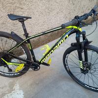 MTB DA 29 MARCA MEGAMO MODELLO FACTORY CARBON