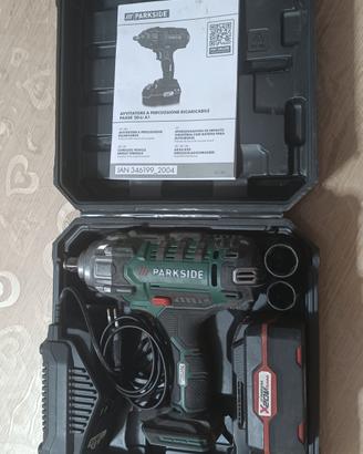 Avvitatore a percussione Parkside 400 nm completo