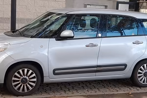 FIAT 500L living  colore grigio metallizzato