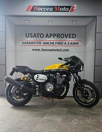 Yamaha XJR 1200