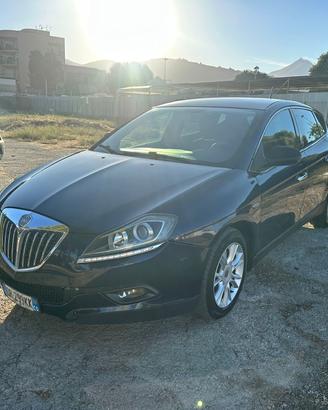 Lancia Delta 1.6 MJT DPF S Oro