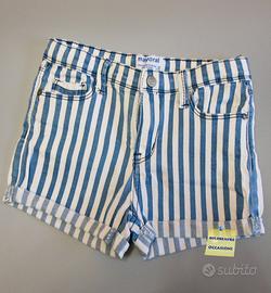 Shorts Bambina 7 anni righe bianche e blu Mayoral