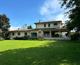 VILLA SINGOLA A OSPITALETTO