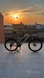 BICI ALL MOUNTAIN MONDRAKER