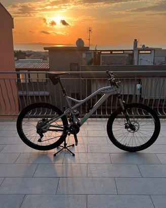 BICI ALL MOUNTAIN MONDRAKER