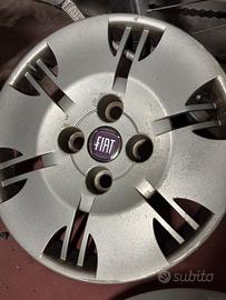 4 copricerchi originali Fiat Panda