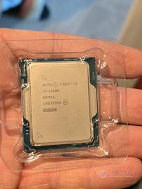 Processore Intel Core i3 Serie 14 NUOVO