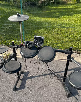 Batteria elettronica Alesis