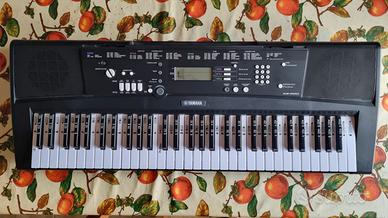 Tastiera Yamaha EZ 220