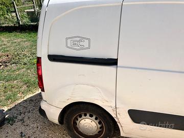 Furgone Peugeot partner