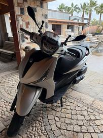 Beverly 400 HPE S ABS