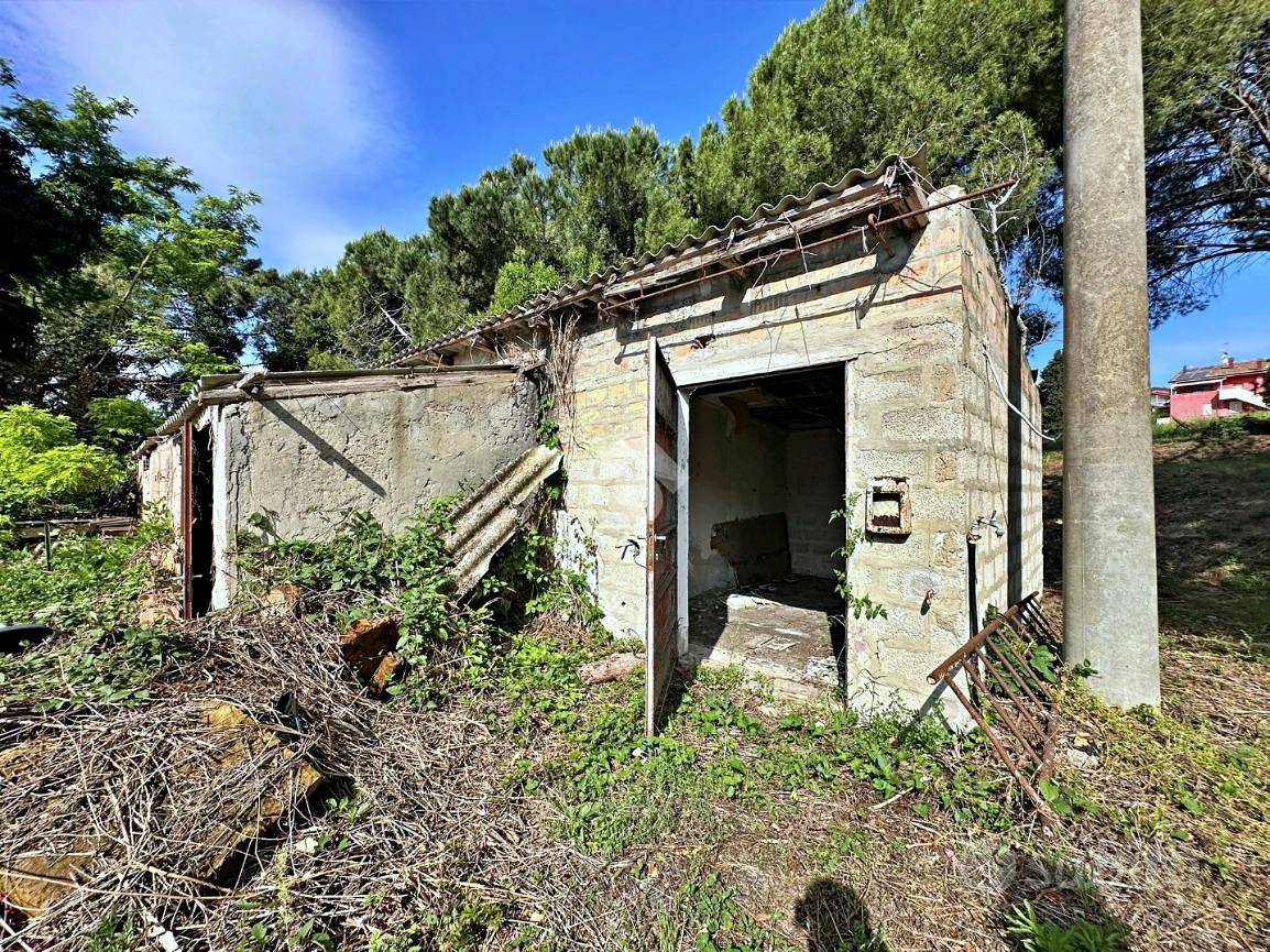 RUSTICO A TAVULLIA - Vista 4
