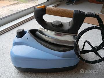 ferro da stiro con caldaia a vapore 