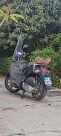People 250 LC 