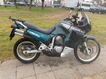 Honda transalp 600