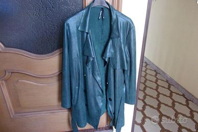 Elegante soprabito in similpelle nuovo verde oliva