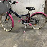 Bicicletta Decathlon per bambina 24"