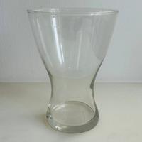 Vaso in vetro trasparente