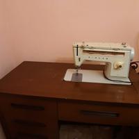 Macchina per cucire