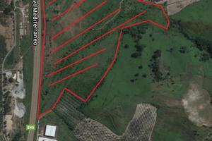 Terreno a destinazione industriale e agricola