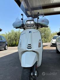 vespa sprint 50
