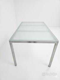 Tavolo Ikea  con piano in vetro